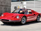 Воскресший автомобиль Ferrari Dino 246GTS